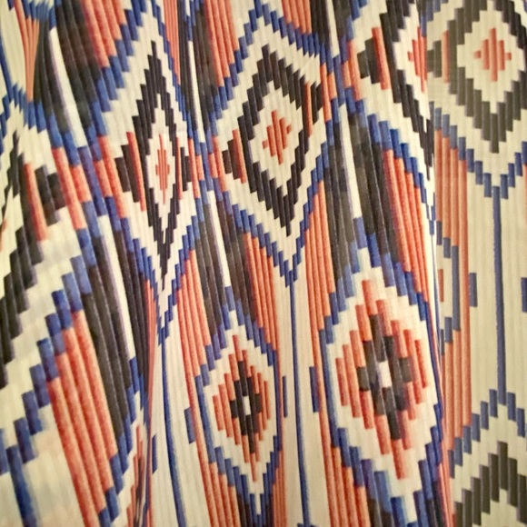 LuLaRoe Daphne Aztec Print Sheer Kimono Overlay - Picture 3 of 5